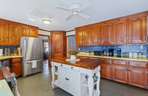 Dublin House | Cobb Meadow House - Cozy 5 Bedroom New England home in The Monadnock Region