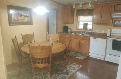 Long Bottom House | Come stay with us! You'll love it! Secluded, private, quiet & relaxing.