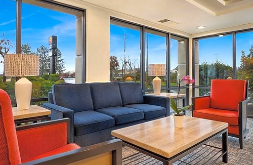 Guide Meridian Hotel | Comfort Inn Bellingham