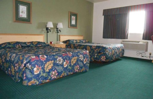 Enumclaw House | Comfort Meets Affordability at GuestHouse Enumclaw! Free Parking, Pets Allowed