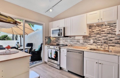 Whitney Beach Villa | Comforts of Home in Secure Gated Community Just 2 Miles from Anna Maria Island