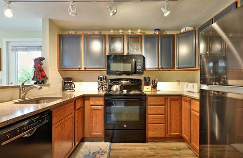 Central Vermont- Killington Condo | Condo ∙ 2 bedrooms ∙ 6 guests