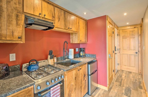 East Burke Condo | Condo w/ Bike Lockers & Maintenance Access!