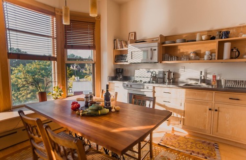 Hardwick Apartment | Contemporary Apartment in Historic 1895 Building
