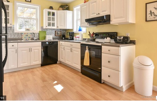 Town Hill House | Contemporary, Secluded Home Convenient to Acadia and The Harbors!!