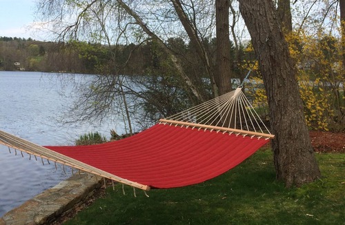 Spencer House | Convenient, clean and cozy 3 bedroom, 2 bath overlooking idyllic lake whittemore