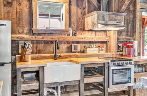Quechee House | Converted Carriage Barn - The Carriage House Unit2