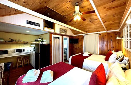 Wolfeboro Apartment | Cottage 4 - 1 Bed w/Loft/1 Bath & Courtyard