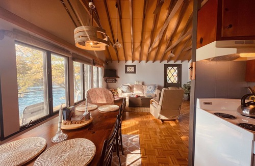 Wells Cottage | Cottage on Lake Saint Catherine