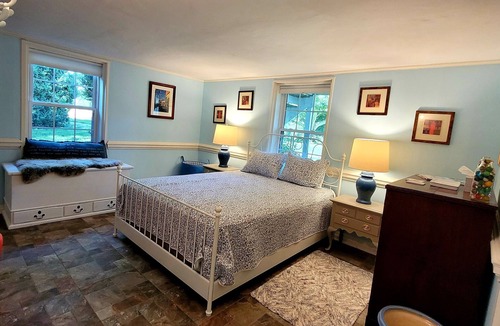 Charlottesville House | Cottage on quiet farm close to town and wineries