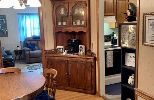 Fentress House | Country Escape Home in the Woods- Chesapeake, VA