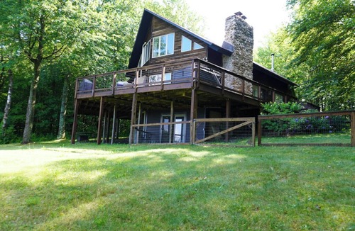 Argyle House | Countryside Estate/Lake Rights/sleep 30 people.