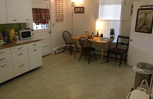 Newport House | Cozy 1 1/2 bedwaterfront townhome in charming Newport with WiFi , fire pit