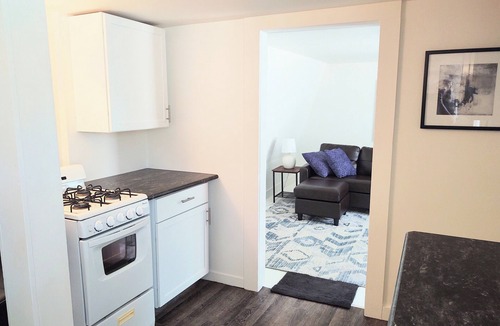 Brattleboro Apartment | Cozy 1-bedroom apartment in delightful Brattleboro
