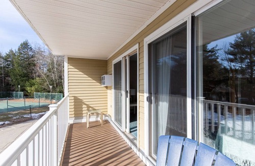 Gilford Condo | Cozy 1-bedroom condo with AC and WiFi in adorable Gilford