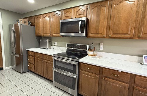 Shrewsbury Condo | Cozy 2-bedroom condo in the heart of Shrewsbury.