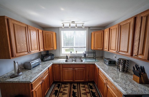 Boonville Cabin | Cozy 3 Bedroom Cabin in the Adirondack Foothills
