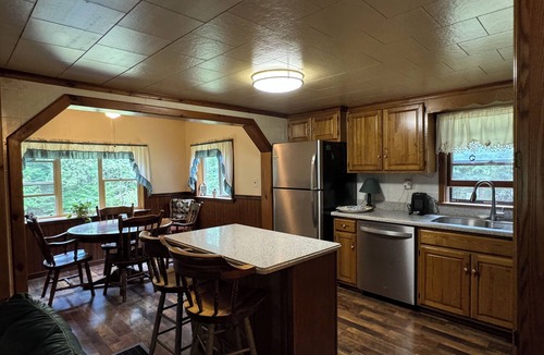 Indian Lake House | Cozy 3-bedroom house with AC/WIFI, nestled in the heart of the Adirondacks.
