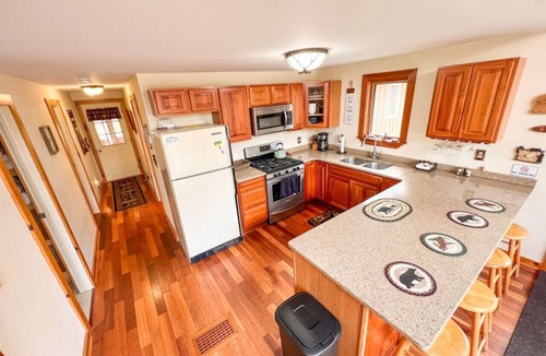 Inlet Cabin | Cozy Adirondack Mountain Cabin- Inlet, NY - Sleeps 9!