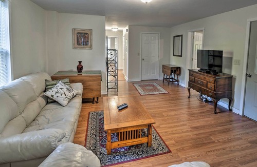 Dexter Apartment | Cozy Apt by ITS 85 Trail, ½ Mi to Lake Wassookeag!