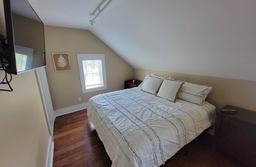 South Kortright Bed & Breakfast | Cozy bed & breakfast in delightful South Kortright with WiFi, AC