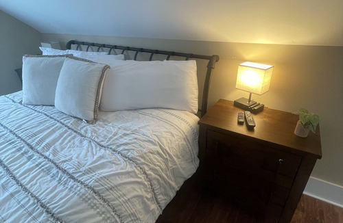 South Kortright Bed & Breakfast | Cozy bed & breakfast in delightful South Kortright with WiFi, AC