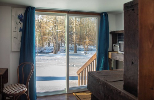 Montgomery Cabin | Cozy Cabin Gateway I 1.5 Acres w. Pool & Firepit