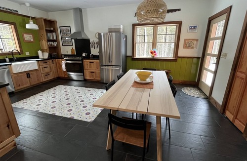 Mount Sunapee Cottage | Cozy cabin nestled in the woods, 5 minutes to Sunapee Mountain & lake!