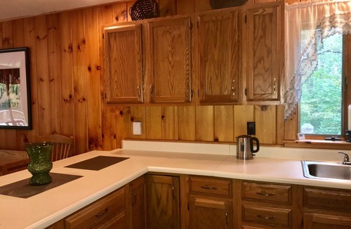 Ludlow Cabin | Cozy Chalet,Lake Pauline, Lake Rescue,and 2 miles to Okemo Mt