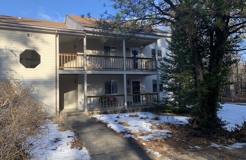 Center Conway Condo | Cozy Clean 2nd Floor Condo in Conway!