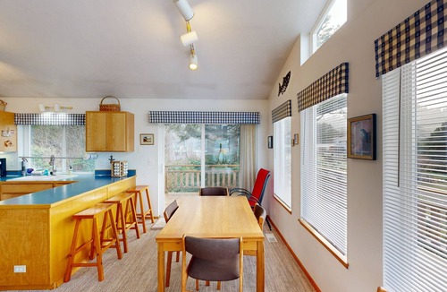 Cape Meares House | Cozy coastal home w/deck, ocean views & firepit - 4 blocks to beach
