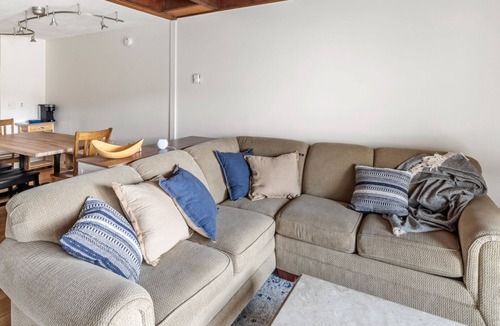 Bolton Valley Condo | Cozy condo w/patio & mountain views