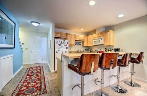 East Burke Condo | Cozy Condo w/Patio, Walk to Burke Mountain!
