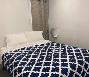 Niagara Falls House | Cozy Entire 2 Bedroom Home Close to River (USA)