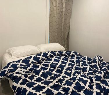 Niagara Falls House | Cozy Entire 2 Bedroom Home Close to River (USA)