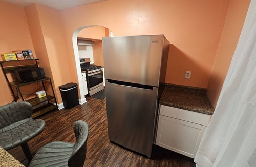 Berea House | Cozy Home in Beautiful Berea: near Airport, IX Center, Parks, & Campus
