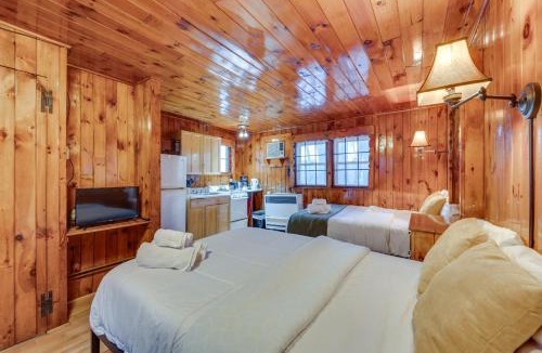 Weirs Beach Apartment | Cozy Laconia Studio with Pool Access - 2 Mi to Lake!
