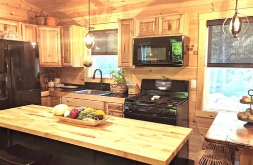North Creek House | Cozy lil' Cabin in the Adirondacks with fireplace.