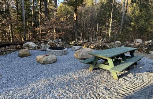 East Arlington House | Cozy Mountain Cabin in Sunderland, VT