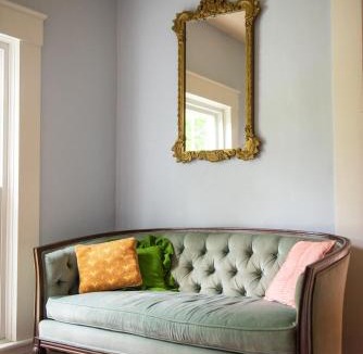 Tinmouth House | Cozy Skiing Vacation in Historic 1800’s Colonial