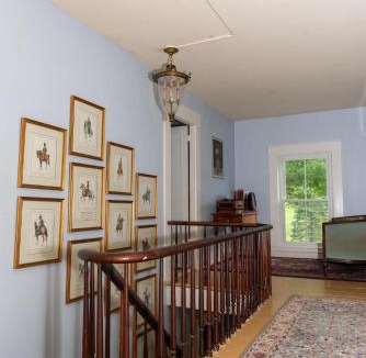 Tinmouth House | Cozy Skiing Vacation in Historic 1800’s Colonial