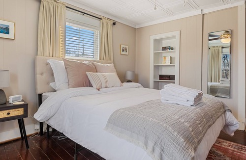 Ashland House | Cozy stay in the heart of Ashland