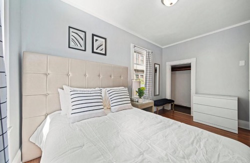 Oak Square Apartment | Cozy Up in 5BR Apt Near Charming Oak Square