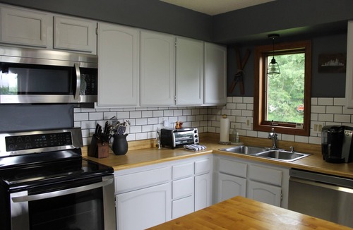 Chester House | Cozy Vermont Cabin · Mountain Views · Near Okemo