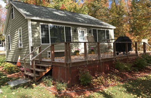 Poultney Cottage | Cozy Vermont Cottage with Great Attractions