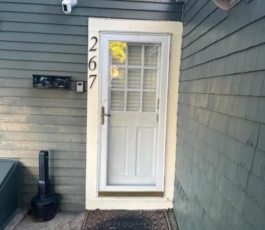 North Weymouth Apartment | Cozy Weymouth cottage, walk to beach