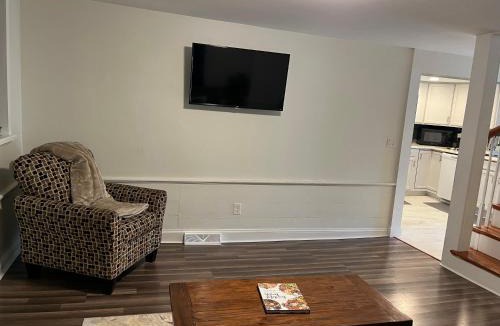 North Weymouth Apartment | Cozy Weymouth cottage, walk to beach