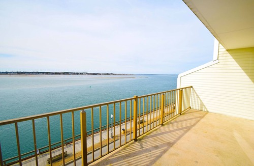 Ocean City Condo | Crab Cove On The Bay 406-Baywater 3rd St,Free WiFi,Pool,Elev,W/D,AC