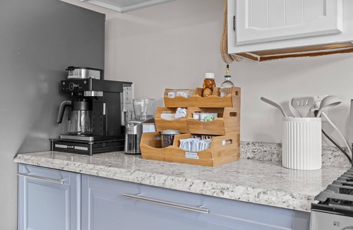 Cary House | Curated 3BR Boutique Retreat in Cary – Walk to Trails, Close to Downtown