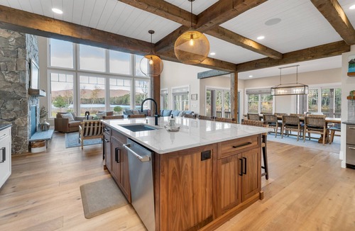 Moultonborough House | Custom built Adirondack style home sleeps 16 in 6 bedrooms